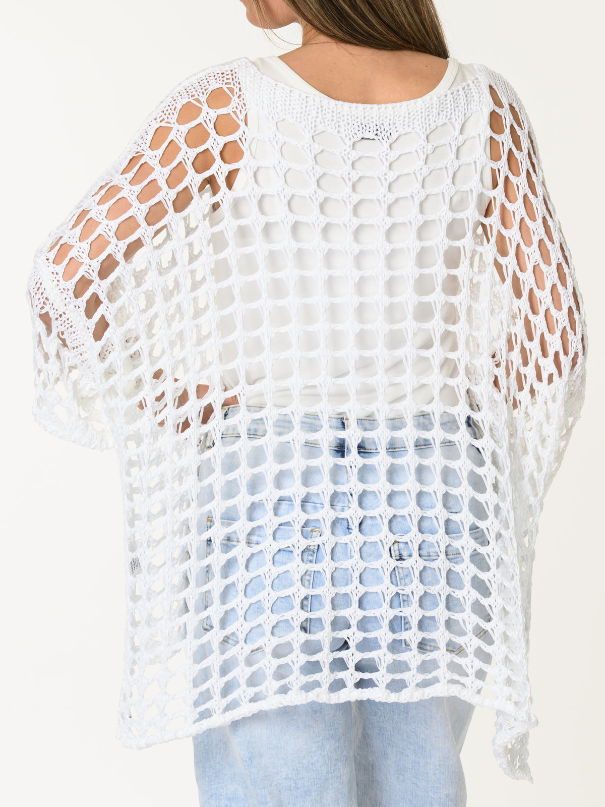 Chandail blanc en crochet