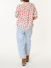 Chemise blanche avec imprimé de cerises