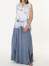 Camisole blanche avec imprimé de fleurs abstraites