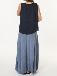 Camisole marine avec dentelle sur le côté