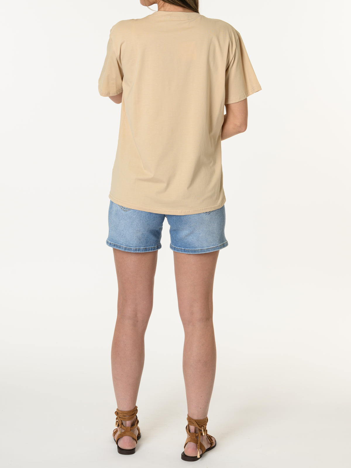 T-shirt beige avec trois fleurs brodés