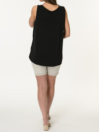 Camisole noire à motifs de fleurs argentées