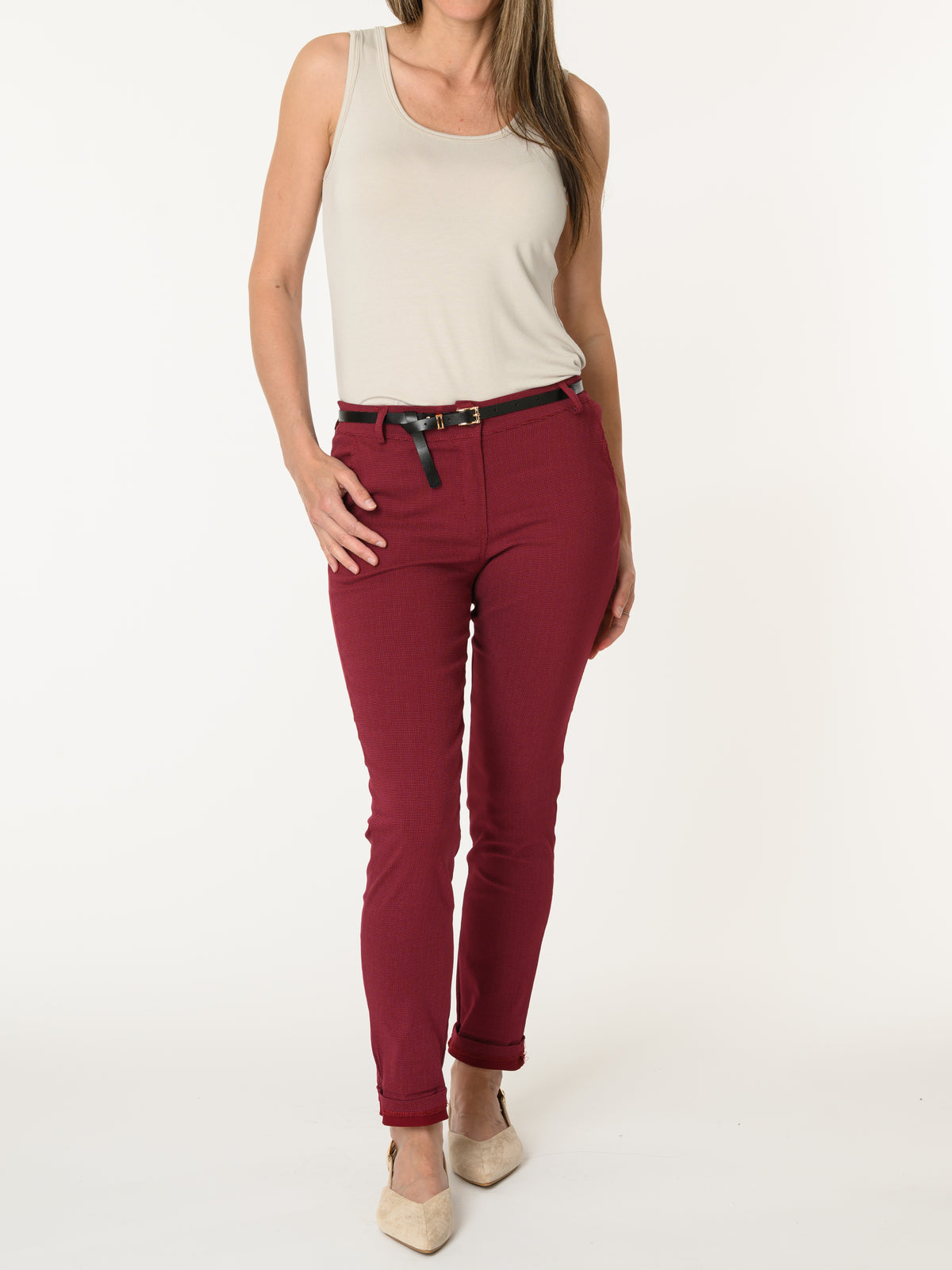 Pantalon skinny bourgogne avec ceinture