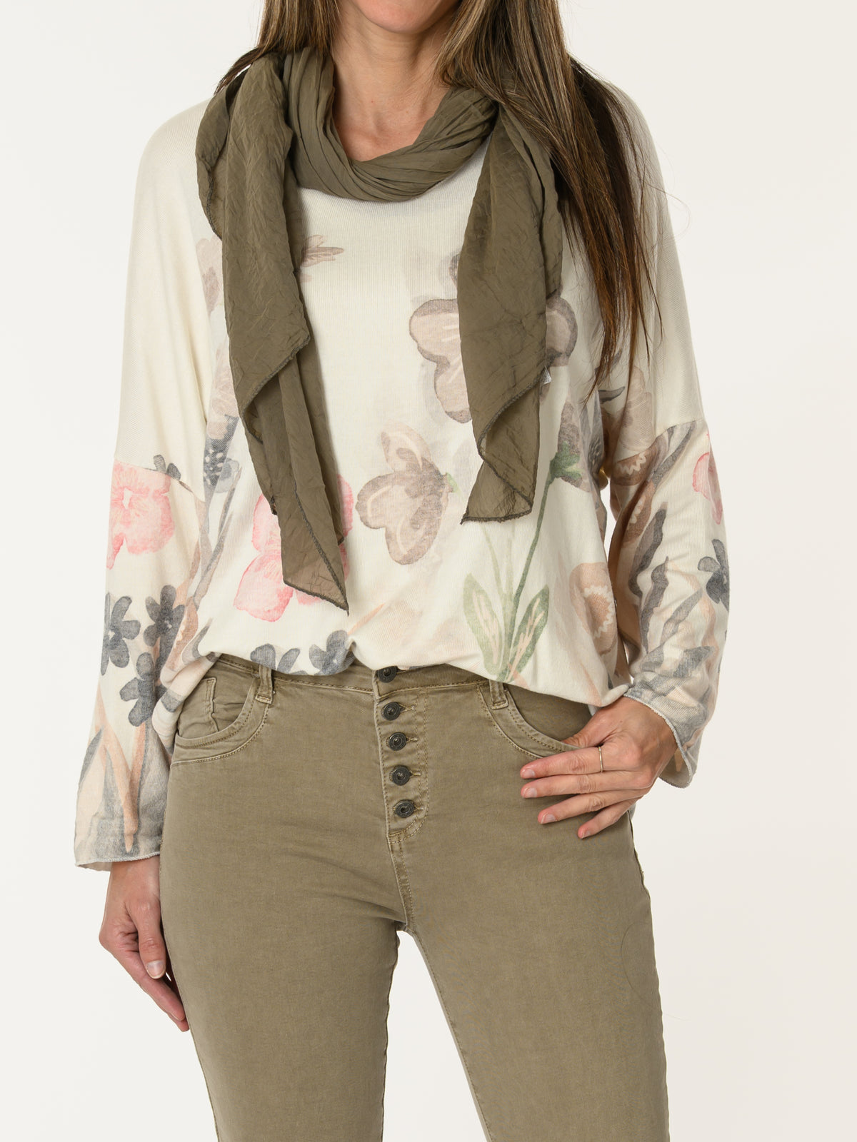 Chandail blanc crème avec imprimé floral multicolore