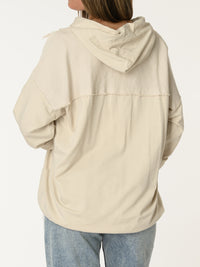 New - Chandail beige avec grande fleur texturée au centre
