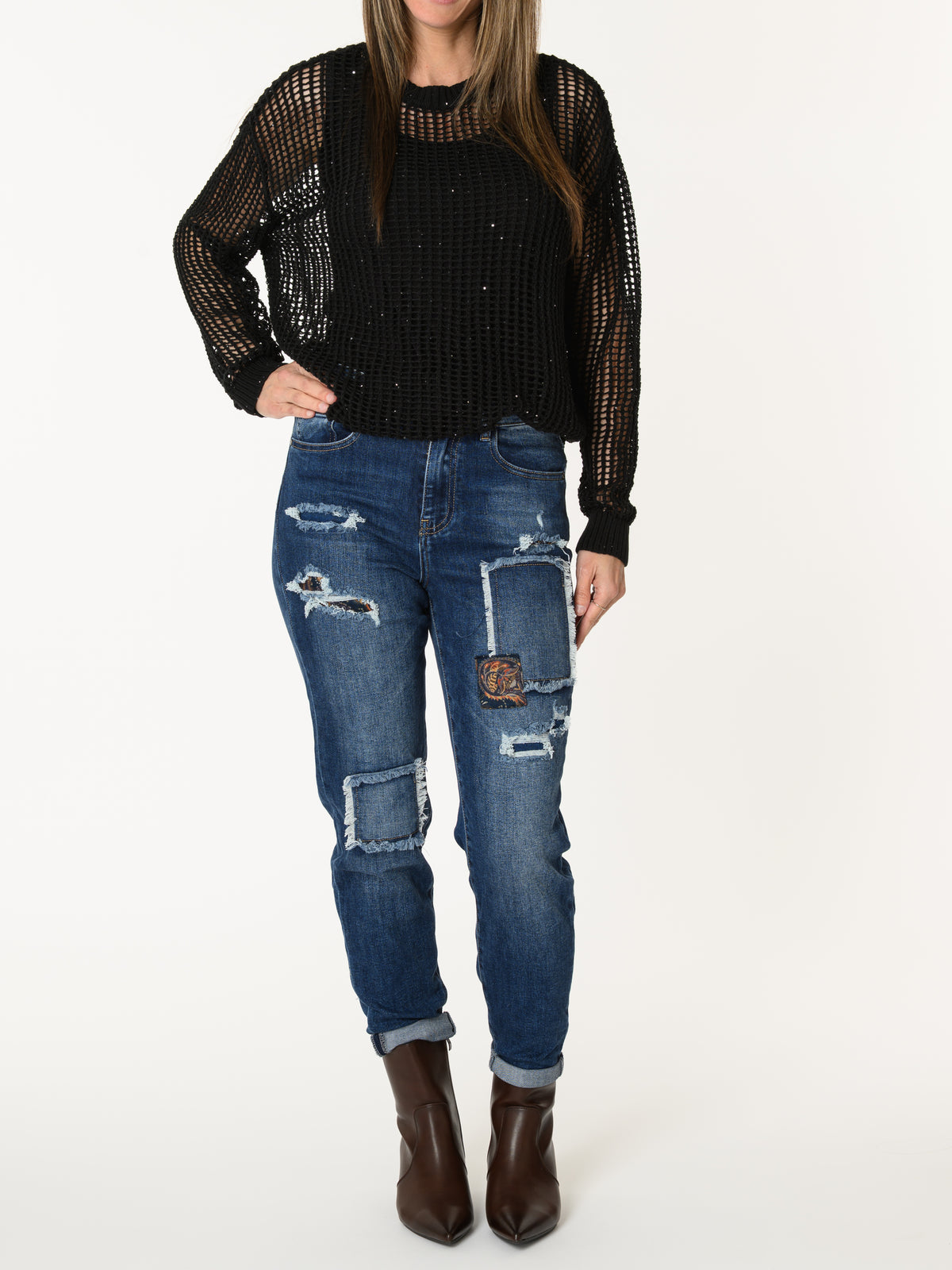 Chandail noir en mailles avec paillettes