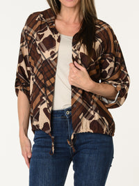 Chemise brune à motifs de style Burberry