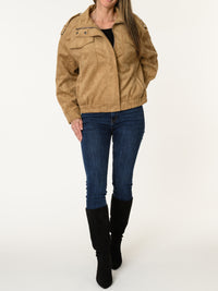 Manteau camel en suède