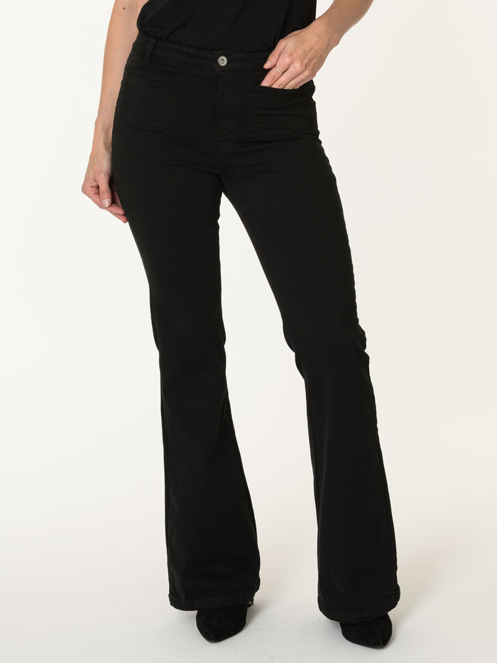 Jeans flare noir avec poches appliquées