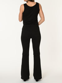 Jeans flare noir avec poches appliquées