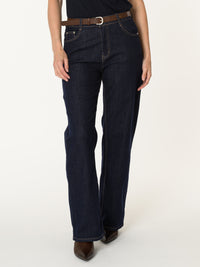 Jeans à jambe large avec ceinture