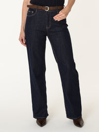 Jeans à jambe large avec ceinture