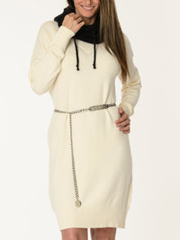 Robe blanc crème à manches longues