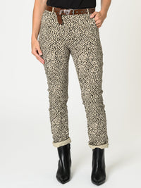 Pantalon léopard pour femme beige avec ceinture et revers