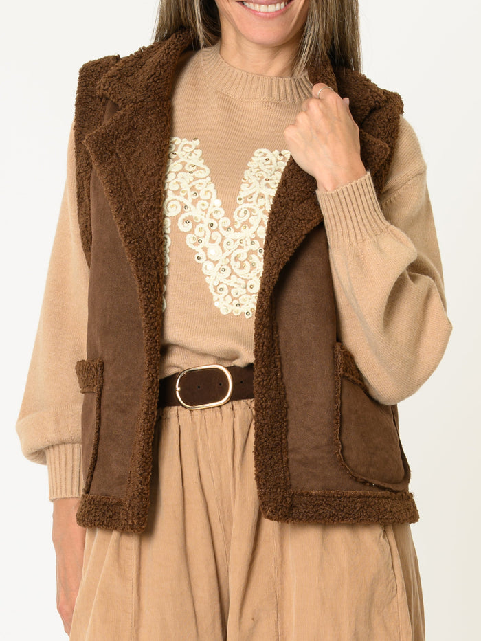 Chandail camel pour femme avec lettre en dentelle appliquée