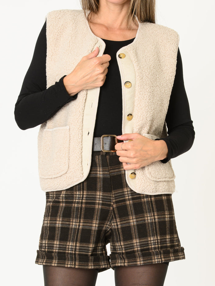 Veste sans manche pour femme écru en mouton avec boutons