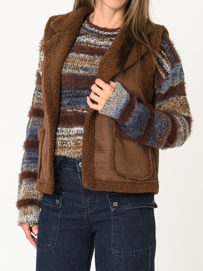 Chandail pour femme rayé brun et bleu en tricot à franges
