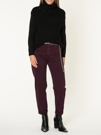 Chandail noir pour femme sans manche à col roulé avec perles