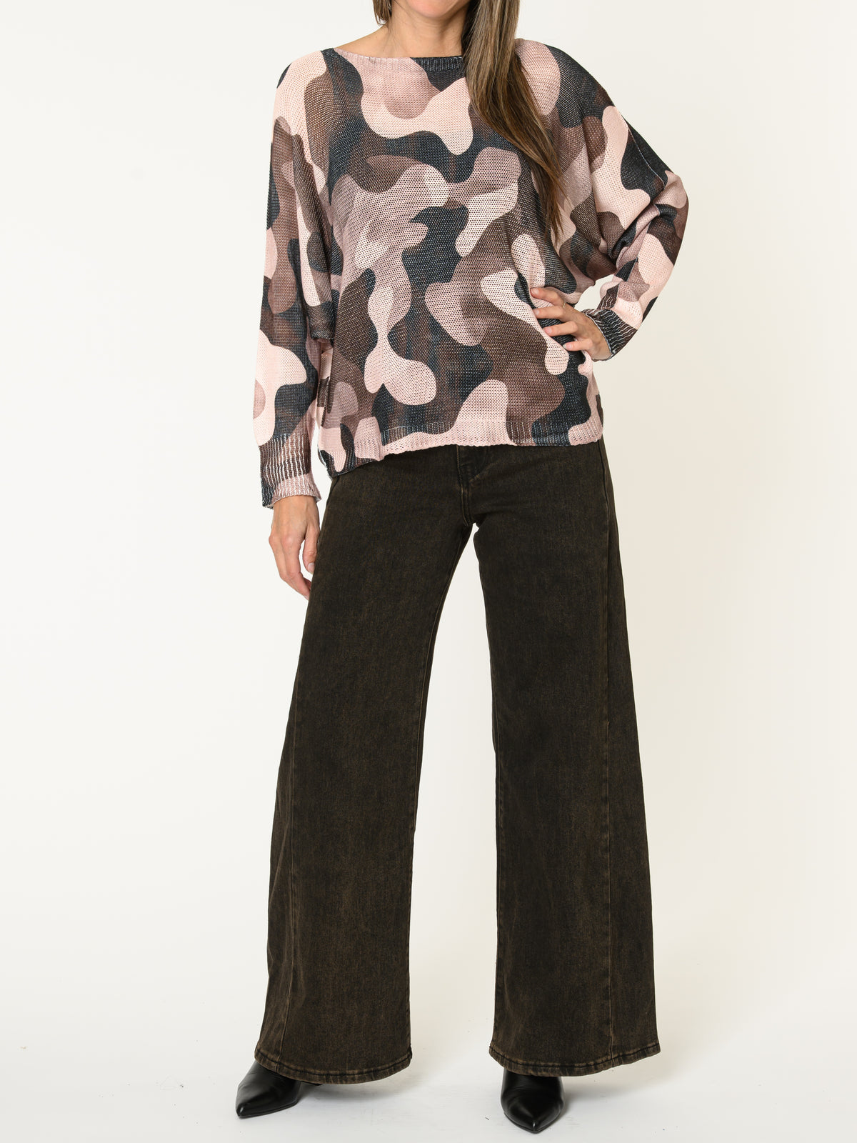Chandail camouflage pour femme taupe à manche chauve-souris