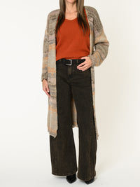 Chandail orange brûlé pour femme en tricot à col en V