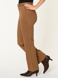 Pantalon camel pour femme à jambe droite avec ceinture