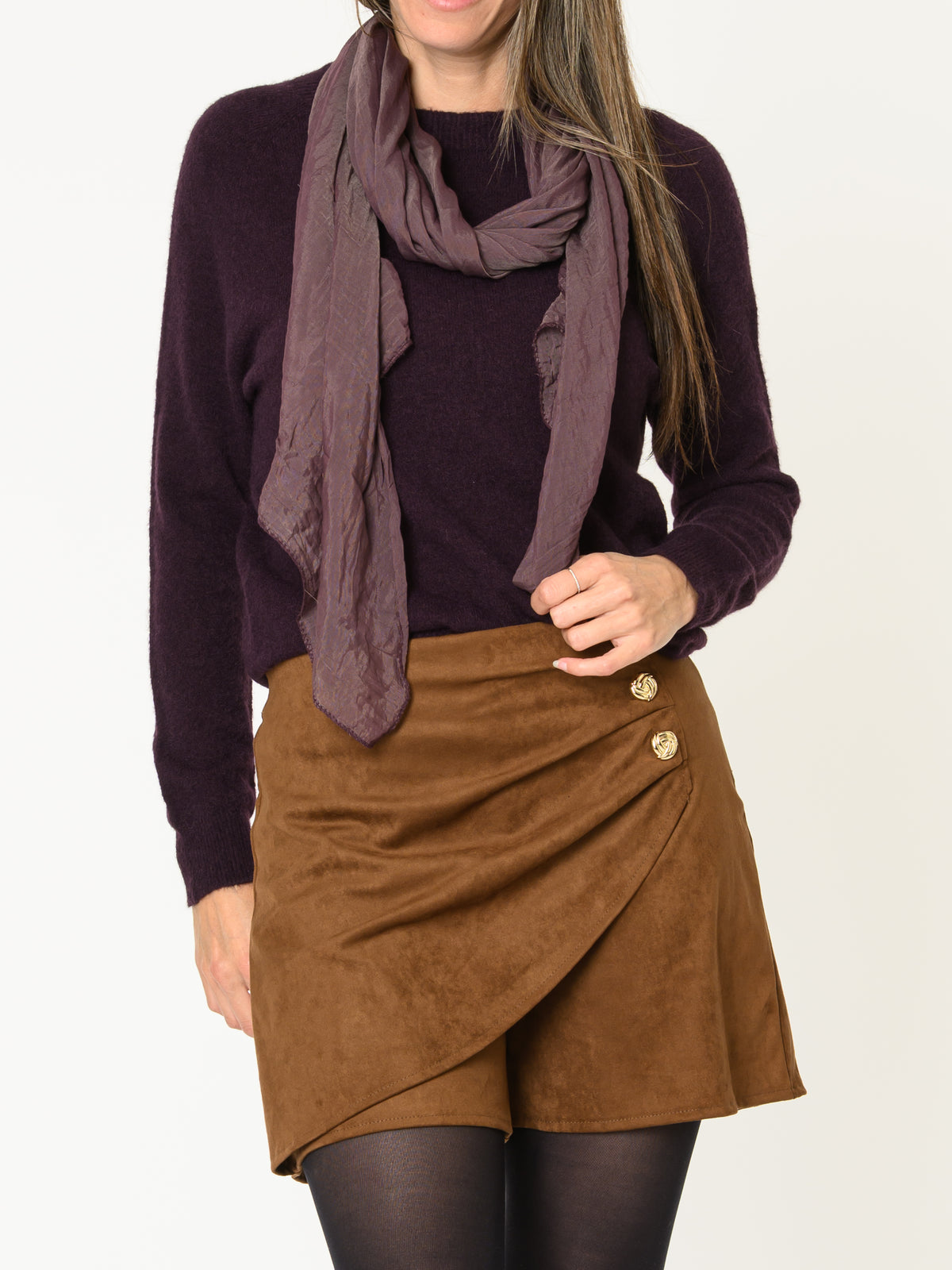 Chandail aubergine pour femme en tricot à col rond classique