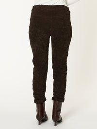 Pantalon funky pour femme brun avec cordon à la taille