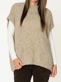 Chandail beige pour femme sans manche en tricot