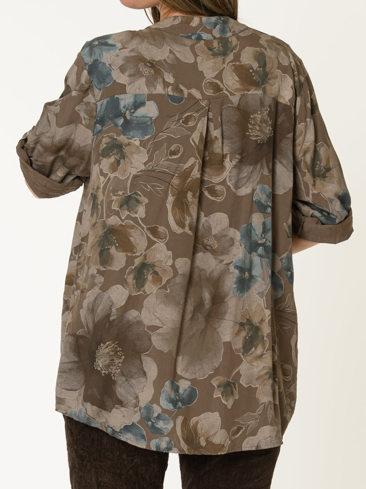 Blouse brune pour femme fleurie avec paillettes et poche