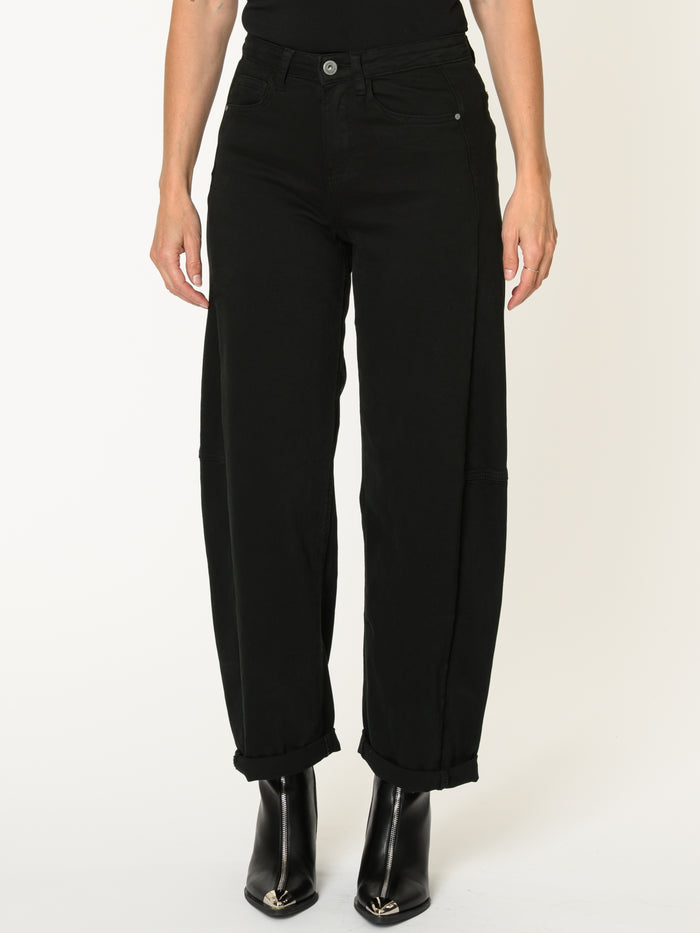 Jeans noir pour femme coupe baggy avec revers au bas