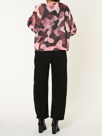 Chandail camouflage pour femme rose à manche chauve-souris