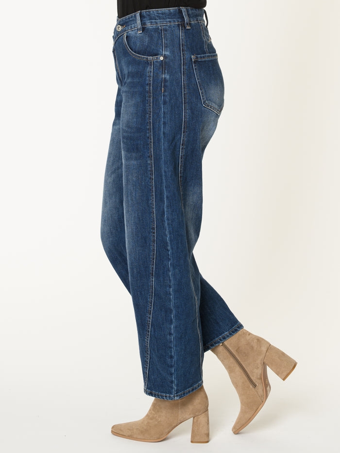 Jeans bleu pour femme coupe baggy avec taille croisée