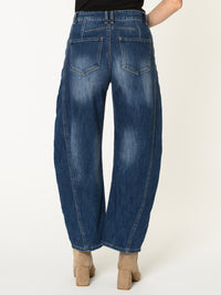 Jeans bleu pour femme coupe baggy avec taille croisée