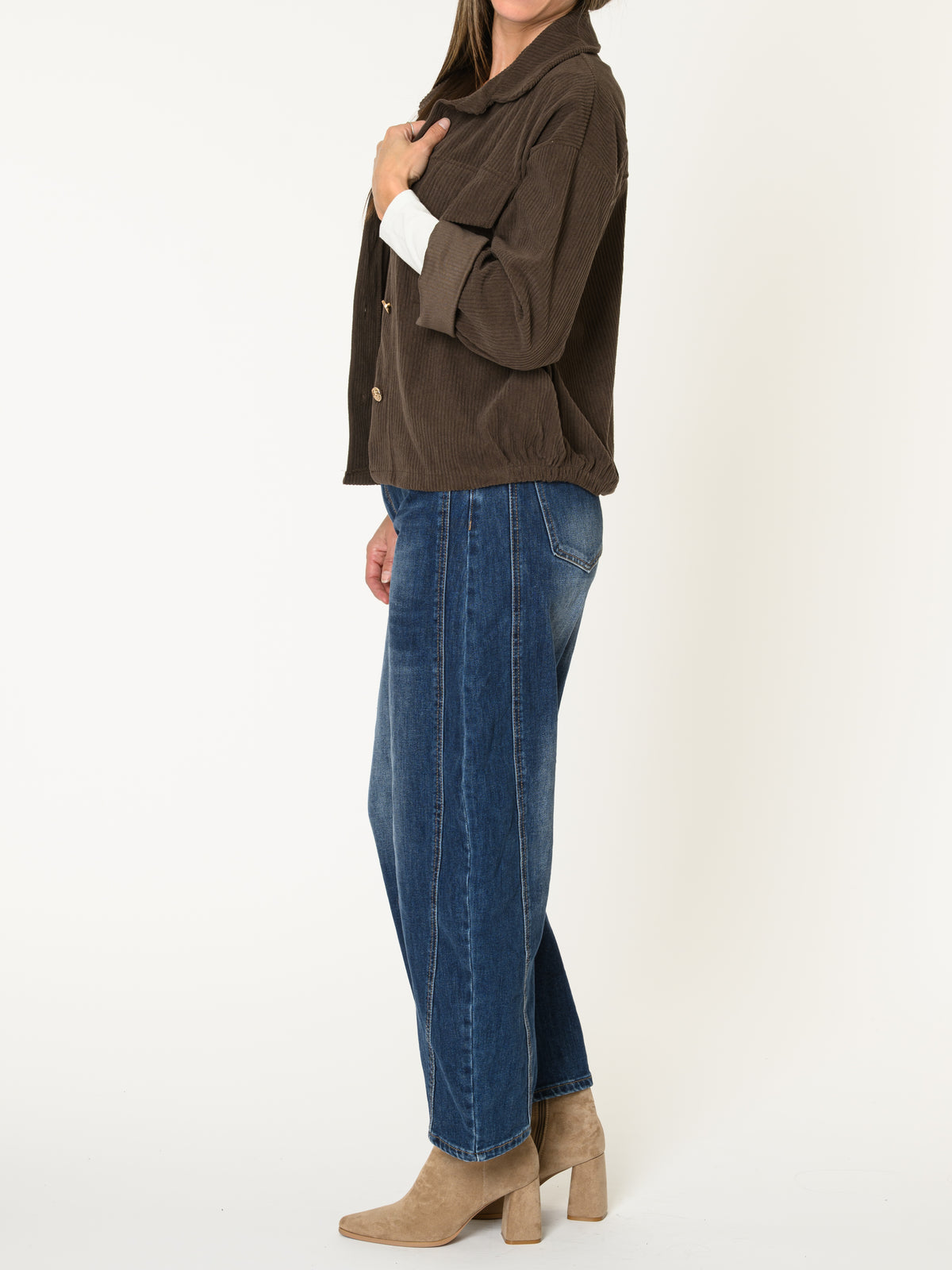 Veste brune pour femme côtelée style chemise avec poches