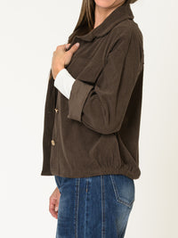 Veste brune pour femme côtelée style chemise avec poches