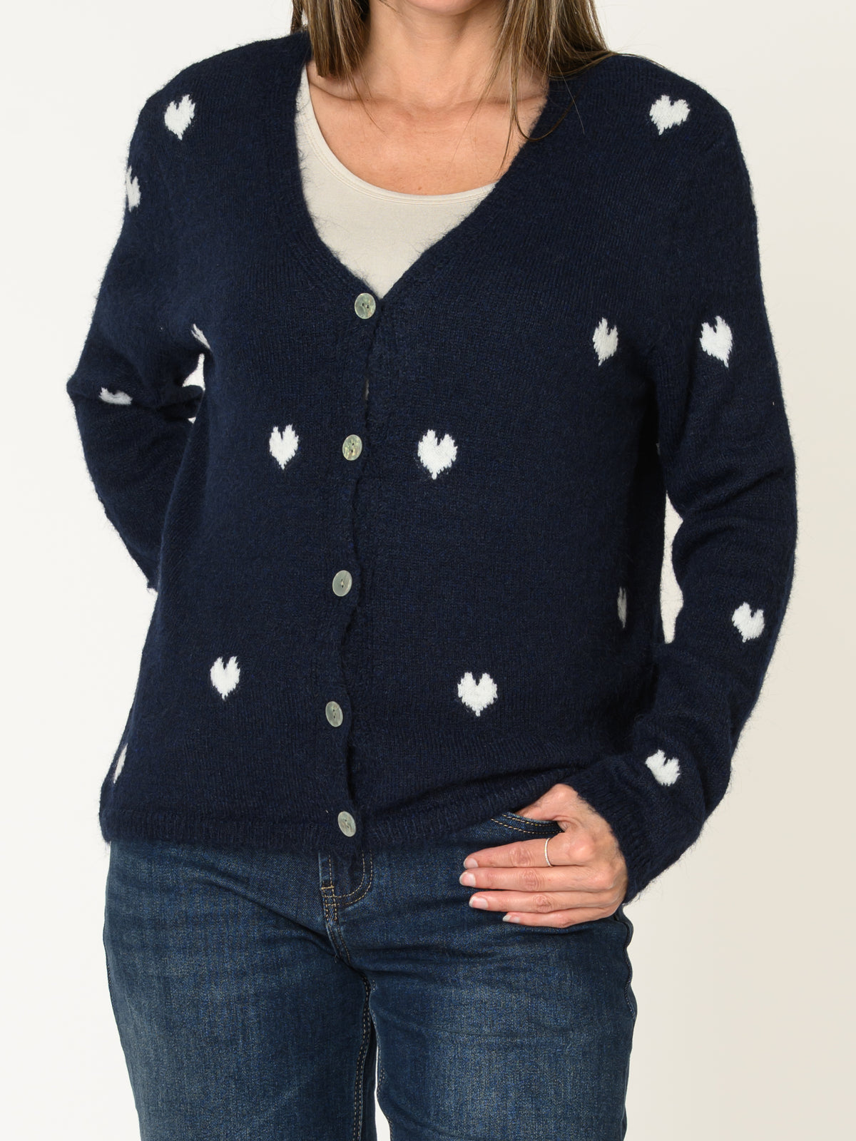 Cardigan marine pour femme à motif de coeurs blancs