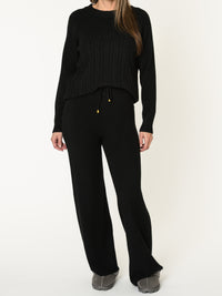 Chandail noir pour femme en tricot torsadé à col rond