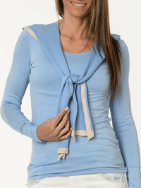 Châle bleu pâle et beige