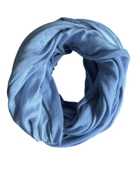 Foulard bleu jeans 20% soie pour femme.