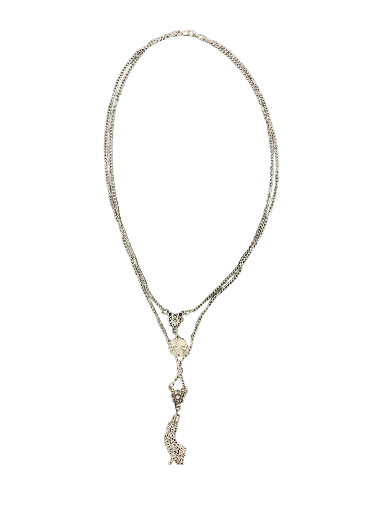 Jewelry | Silver necklace with medallion