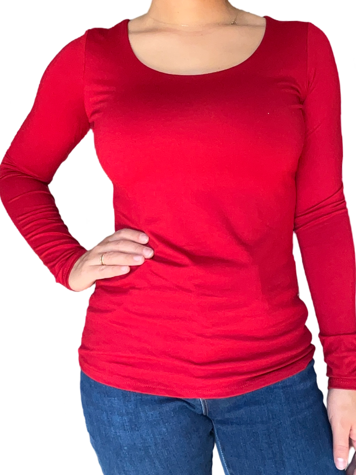 Chandail à manche longue rouge