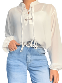 Blouse blanche à col mao