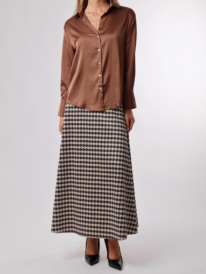 NEW - Chemise satinée café à manche longue