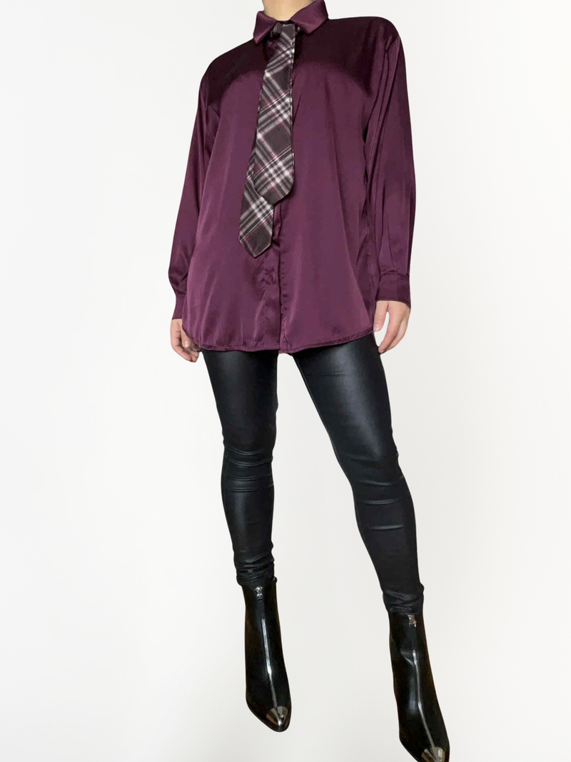 NEW - Chemise bourgogne avec cravate carottée